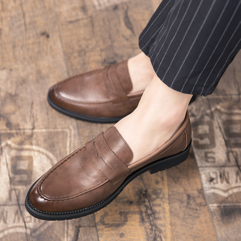 Men Shoes Europe To Us - 新しいソフトレザー通気性のある革靴メンズヨーロッパステーションカジュアルブリティッシュスタイルユースローファービジネスビーンシューズ付き