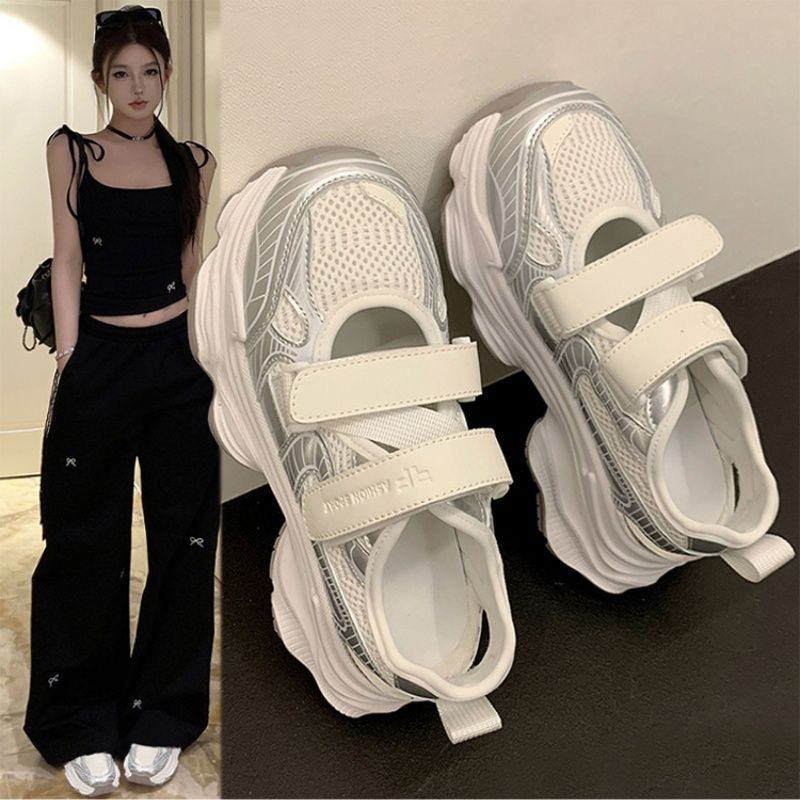 Sandal Sport Outdoor - メタリックシルバー中空アウトプラットフォームサンダル女性ダブルベルクロストラップメッシュ通気性厚いソールスポーツアウトドアウォーキングシューズ