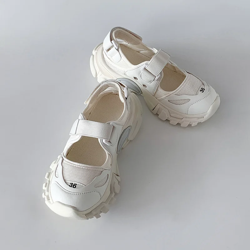 女性スポーツサンダルウェッジ中空アウト女性サンダル屋外クール - Sandal Sport Outdoor のレビューと価格